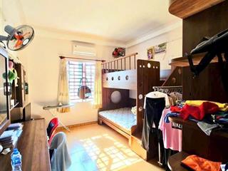 Bán nhà ngay man thiện 94m2 nhỉnh 6 tỷ cho thuê 15tr/tháng
