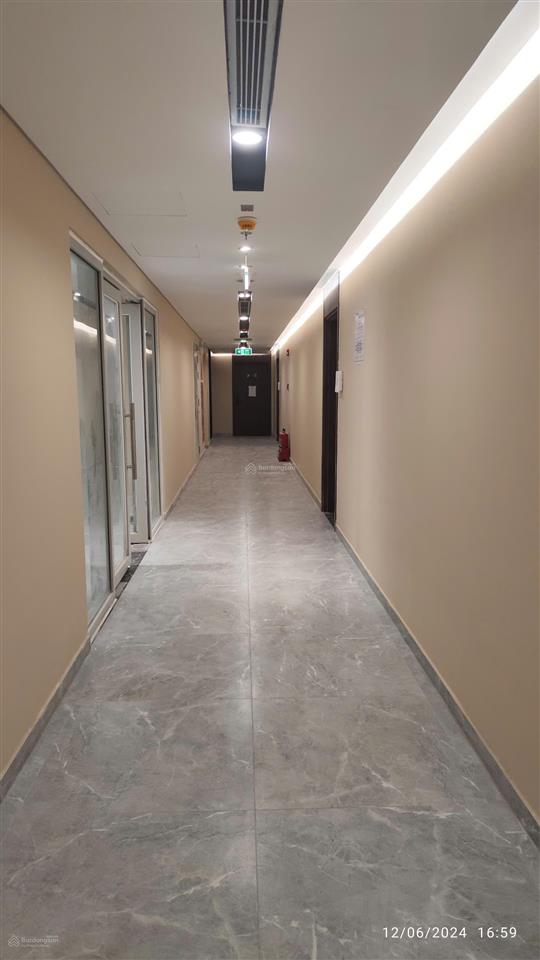 Bán căn hộ sunshine green iconic 80m²,2pn, tầng đẹp, view thác nước nội khu và sân golf, giá 8,1 tỷ