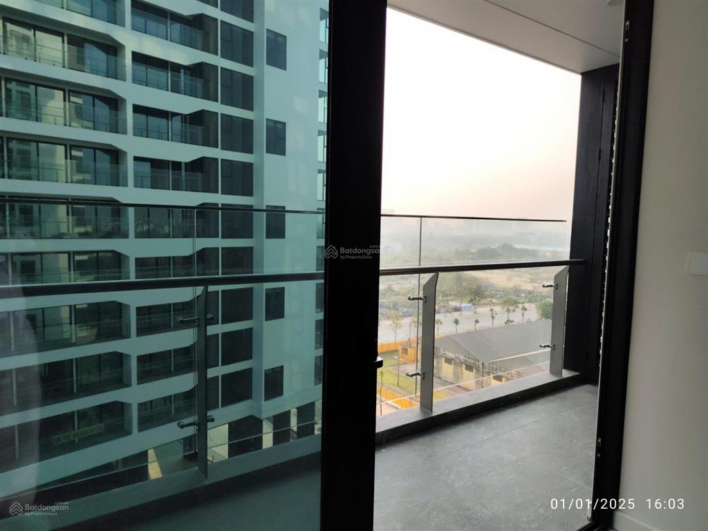 Bán căn hộ sunshine green iconic 80m²,2pn, tầng đẹp, view thác nước nội khu và sân golf, giá 8,1 tỷ