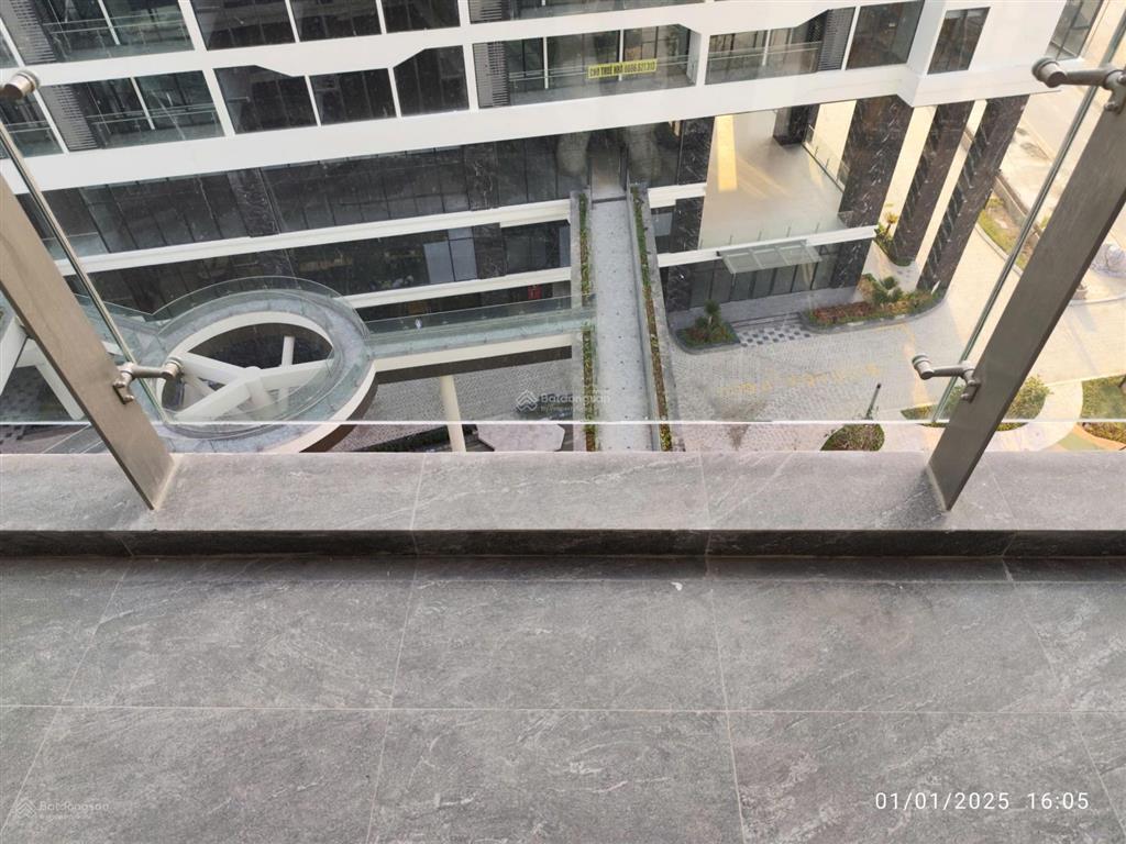 Bán căn hộ sunshine green iconic 80m²,2pn, tầng đẹp, view thác nước nội khu và sân golf, giá 8,1 tỷ