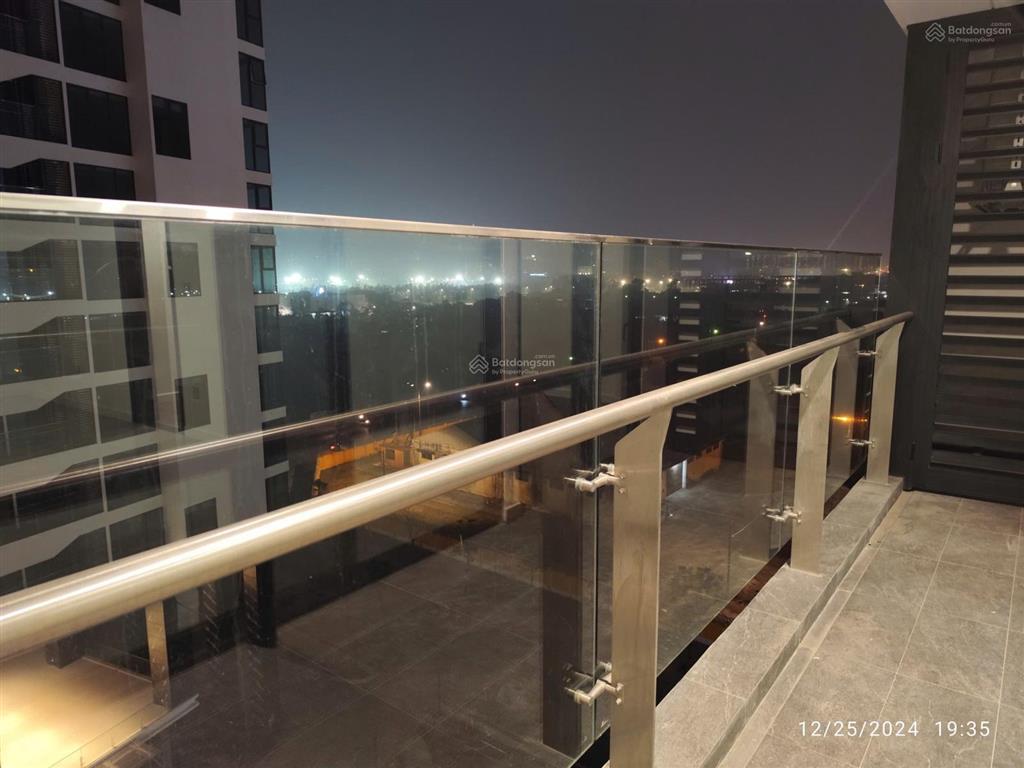 Bán căn hộ sunshine green iconic 80m²,2pn, tầng đẹp, view thác nước nội khu và sân golf, giá 8,1 tỷ