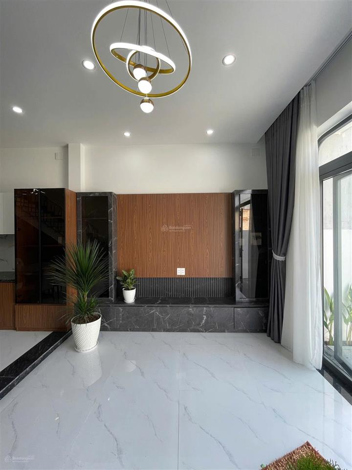 Nhà lầu mặt tiền kinh doanh ngay tân phong 600tr sở hữu ngay  chủ về quê để lại giá rẻ