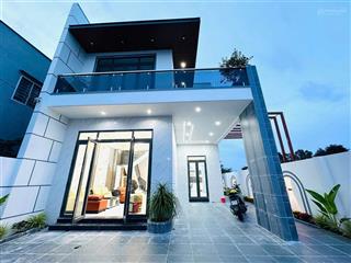 Xuất hiện biệt thự 8,5x10m, xây mới cực hiếm, full nội thất cách bến xe biên hòa 7p