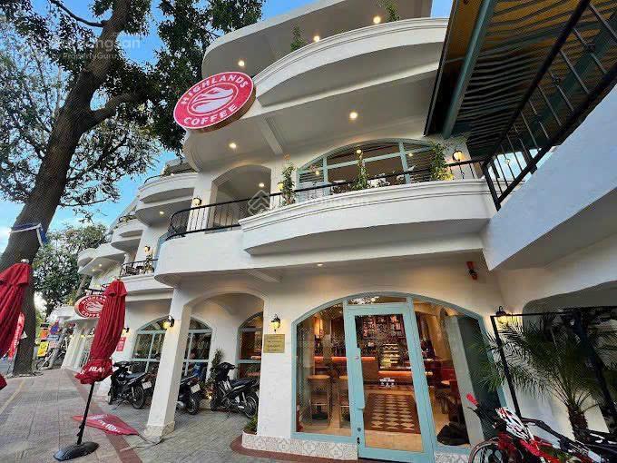 Cần bán mặt tiền hoàng sa, quận 3 dt 10x13m, 4 tầng,hđt 80tr/tháng giá chỉ 29.5 tỷ