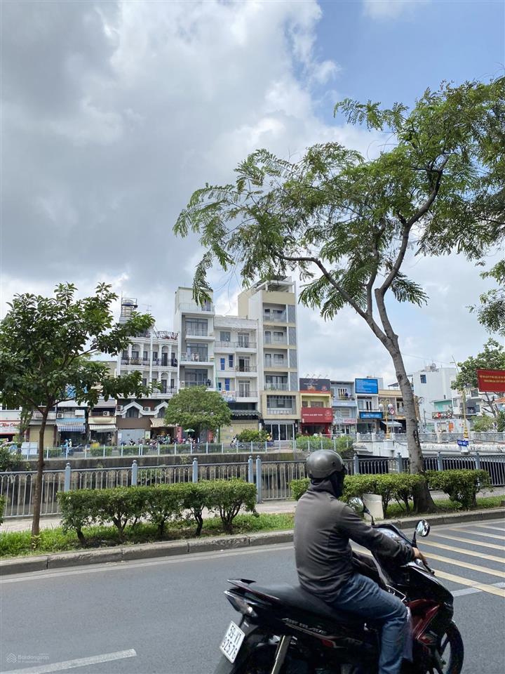 Cần bán mặt tiền hoàng sa, quận 3 dt 10x13m, 4 tầng,hđt 80tr/tháng giá chỉ 29.5 tỷ