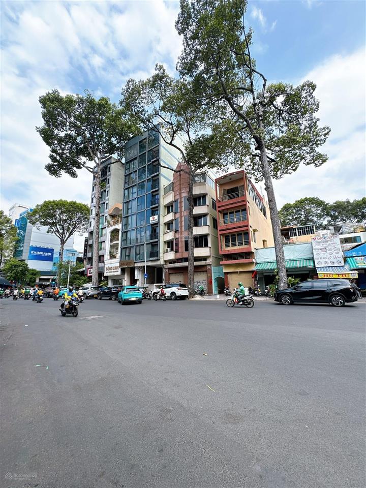 Chốt nhanh giảm 2 tỉ còn tl nhà 100m2 hẻm oto kd tôn thất tùng q1  3 mặt thoáng ko lộ giới.