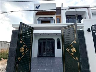 Nhà biên hoà giá 2ty ngay cây xăng 75 đường đồng khởi hẻm xe hơi 6m sổ riêng thổ cư