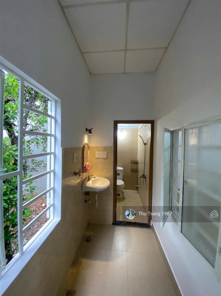 Bán đất tặng nhà gác lửng kiên cố, vị trí đẹp, đường đa mặn 2