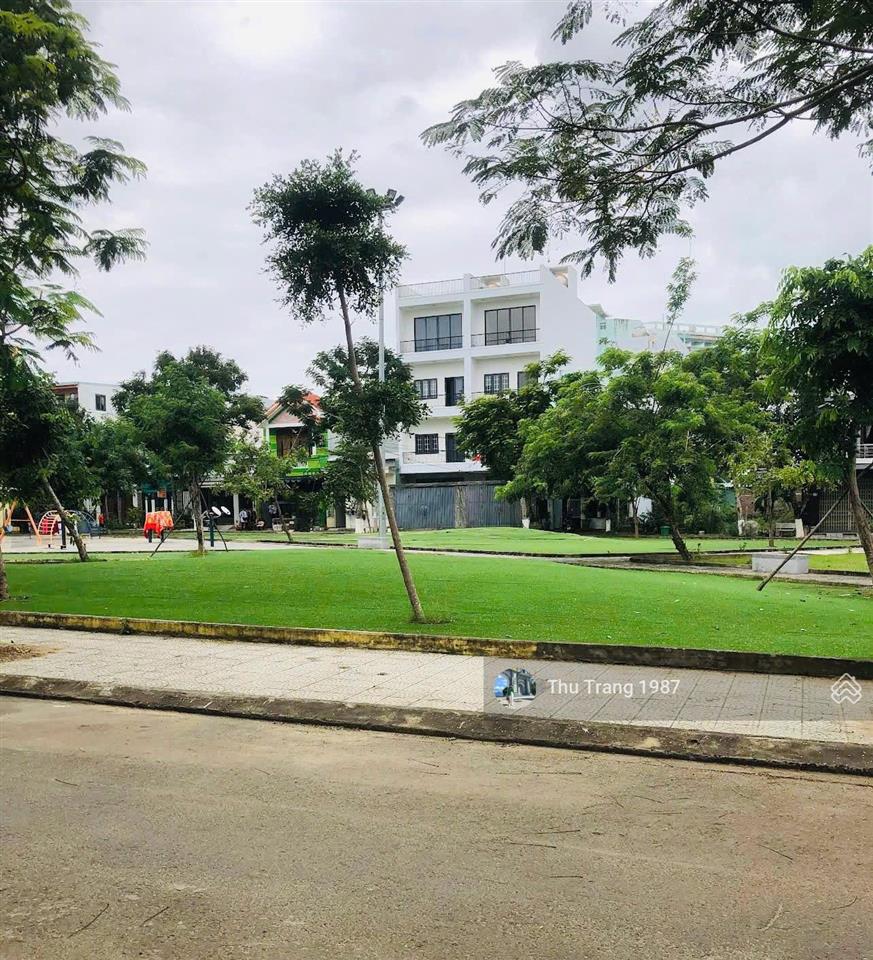 Bán đất tặng nhà gác lửng kiên cố, vị trí đẹp, đường đa mặn 2