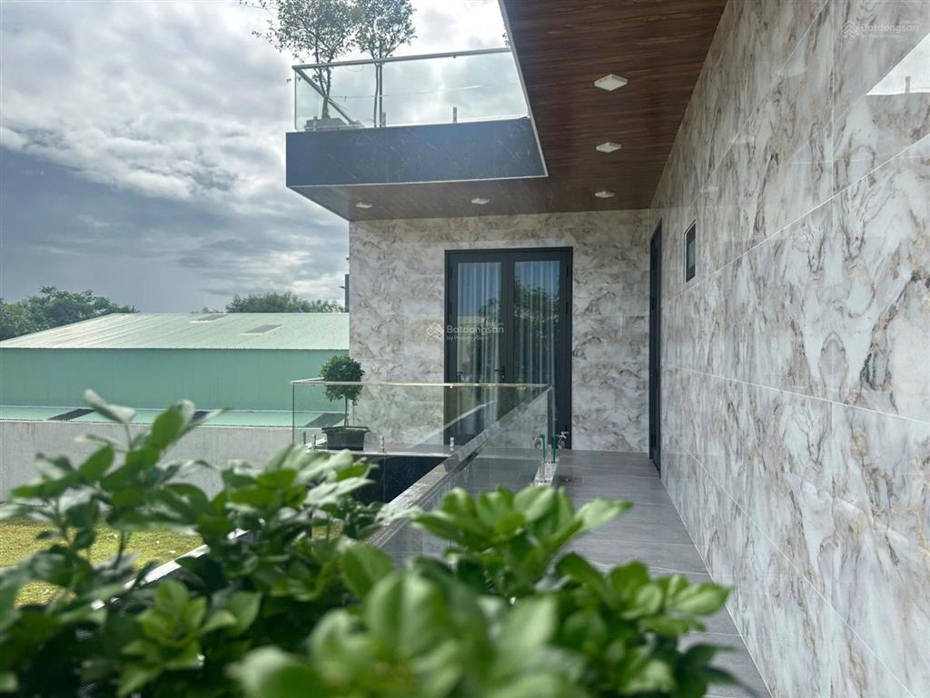 Bán villa gần đại học fpt tiềm năng đầu tư, khai thác cho thuê cao