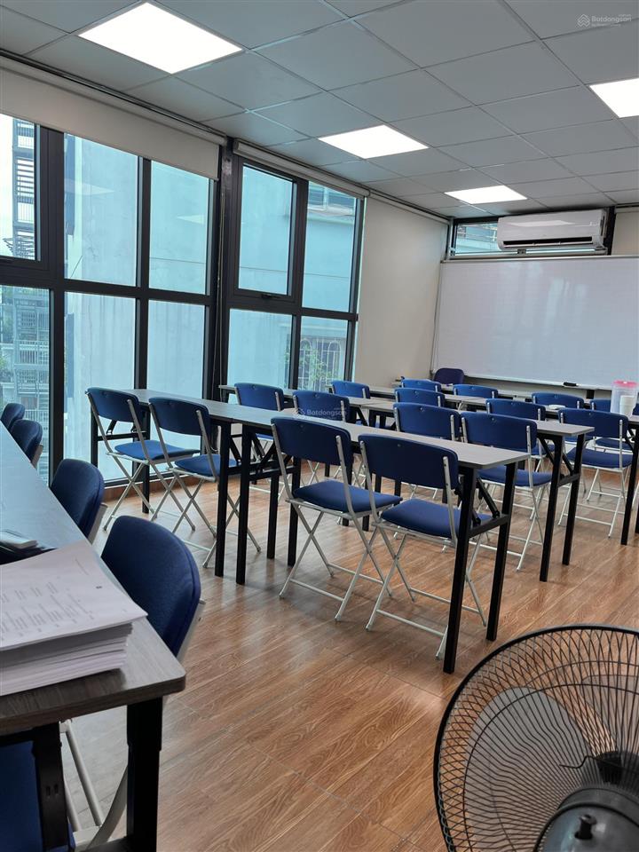 Bán nhà mặt phố đê la thành, lô góc 35m2* 6 tầng thang máy* mt 5m, gara ô tô