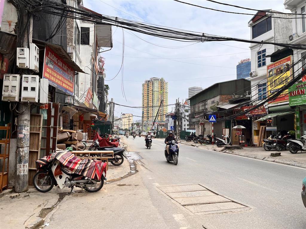 Bán nhà mặt phố đê la thành, lô góc 35m2* 6 tầng thang máy* mt 5m, gara ô tô
