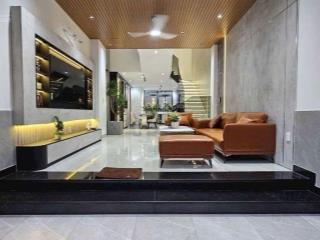 Bán nhà mới 3 tầng, 72m2, full nội thất, cạnh vincom nam long q7, nhỉnh 8 tỷ