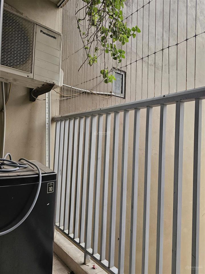 Tôi cần bán nhanh căn góc 67m2, 2 ngủ, tòa the vesta, sổ đỏ, giá 4.x tỷ,  0869 478 ***