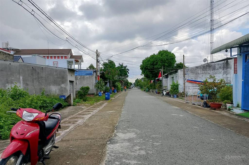 Chính chủ bán 120m2 thổ cư mặt tiền đường nhựa tại nguyễn văn khạ, tân an hội, củ chi, chỉ 1,25 tỷ