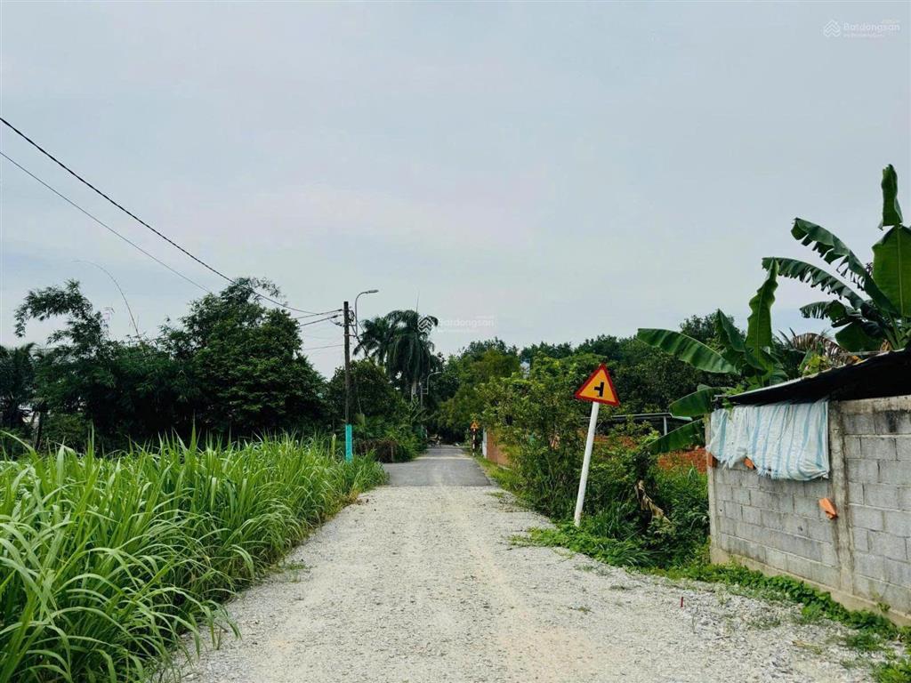 Chính chủ bán đất ngay ba sa, 123m2 ngang 6x21 cực đẹp, sổ hồng riêng thổ cư xây tự do, chỉ 1 tỷ