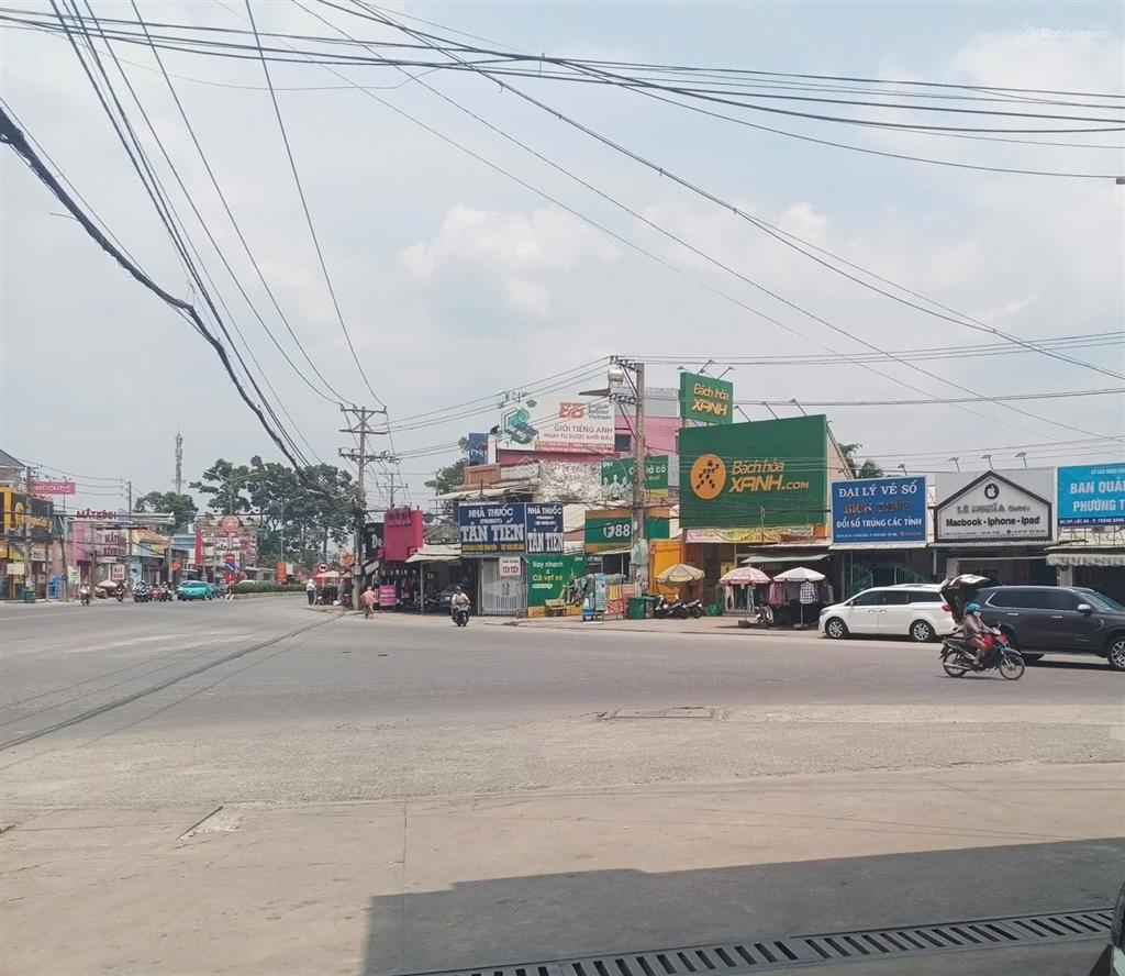 Chỉ 750tr 206m2 có thổ cư ngay kcn trảng bàng, ngang 7x30m, sổ hồng riêng, đường nhựa ô tô