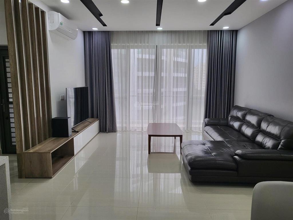 Bán riverpark premier 3pn 133m2, vị trí hiếm ban công dài giá 17 tỷ  0938 628 ***
