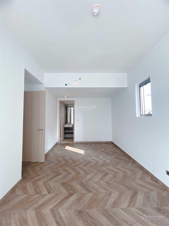 Bán gấp căn góc 2pn midtown m7 85m2 full nt, có ô xe hầm giá 9,8 tỷ giá hời