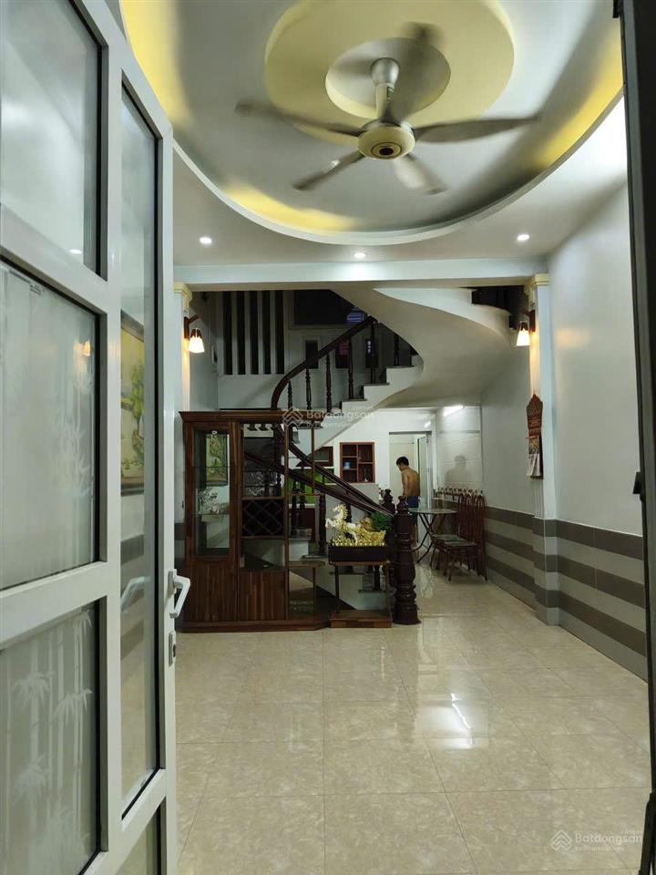Nhà riêng 3 tầng 50m2 cần cho thuê (ngõ 177 phương lưu 2, phường đông hải, tp hải phòng).