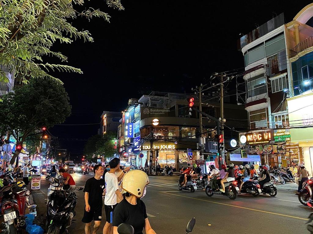Mt nguyễn thị minh khai, p5, q36,5x16mcn 99m2ctxd h7t hdt 250tr/th. giá chỉ 33 tỷ tl