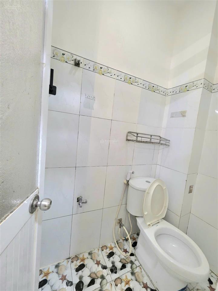 Nhà mới đẹp vào với liền chính chủ cần bán