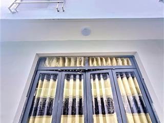 Bán nhà mới chính chủ  1 lầu. gần chợ gần trường học