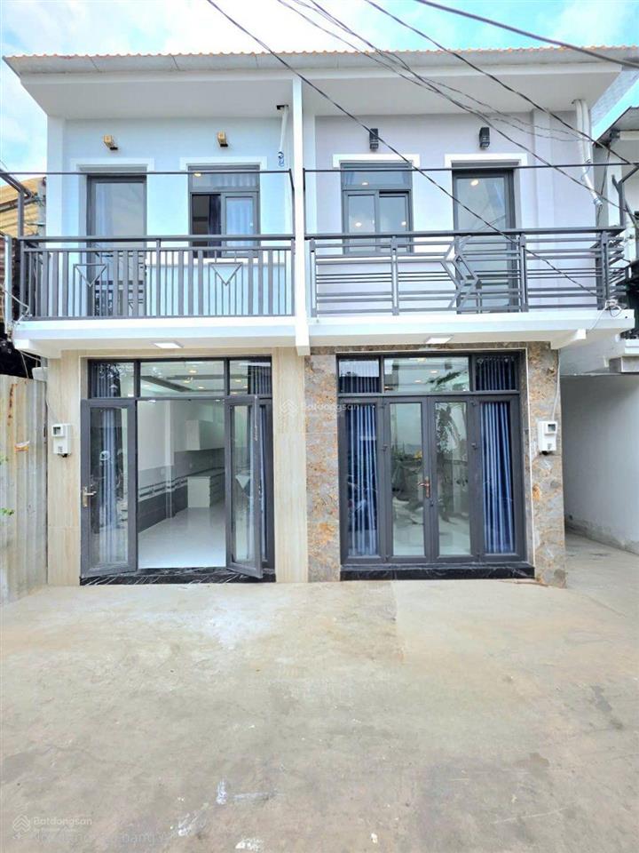 Nhà bán đường xe hơi gần phú mỹ hưng quận 7