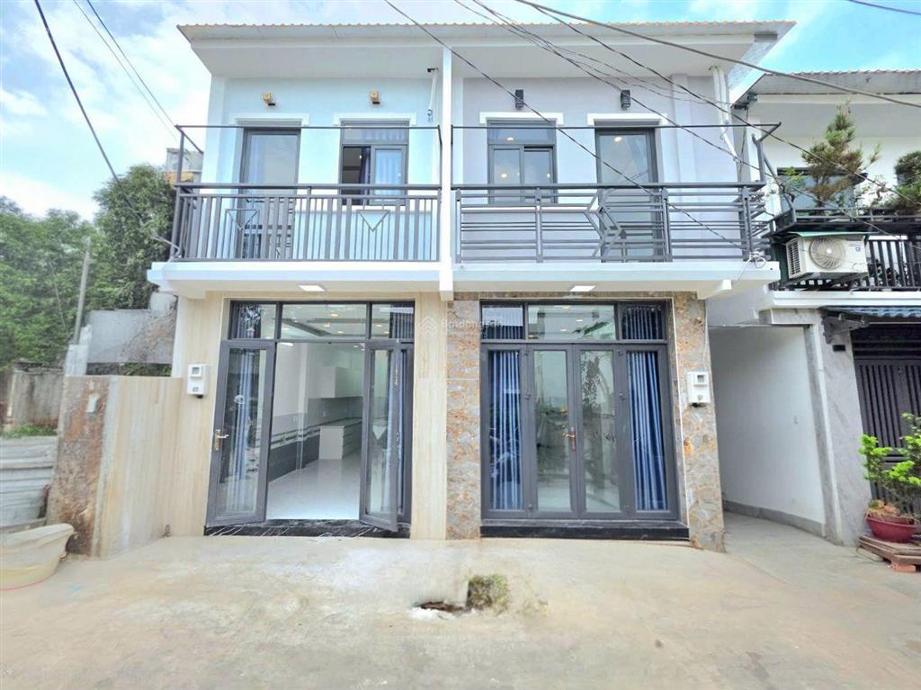 Nhà bán đường xe hơi gần phú mỹ hưng quận 7
