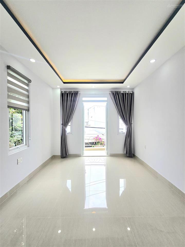 Bán nhà đẹp  xe hơi nhủ trong nhà  mặt tiền hẻm chính  kinh doanh được