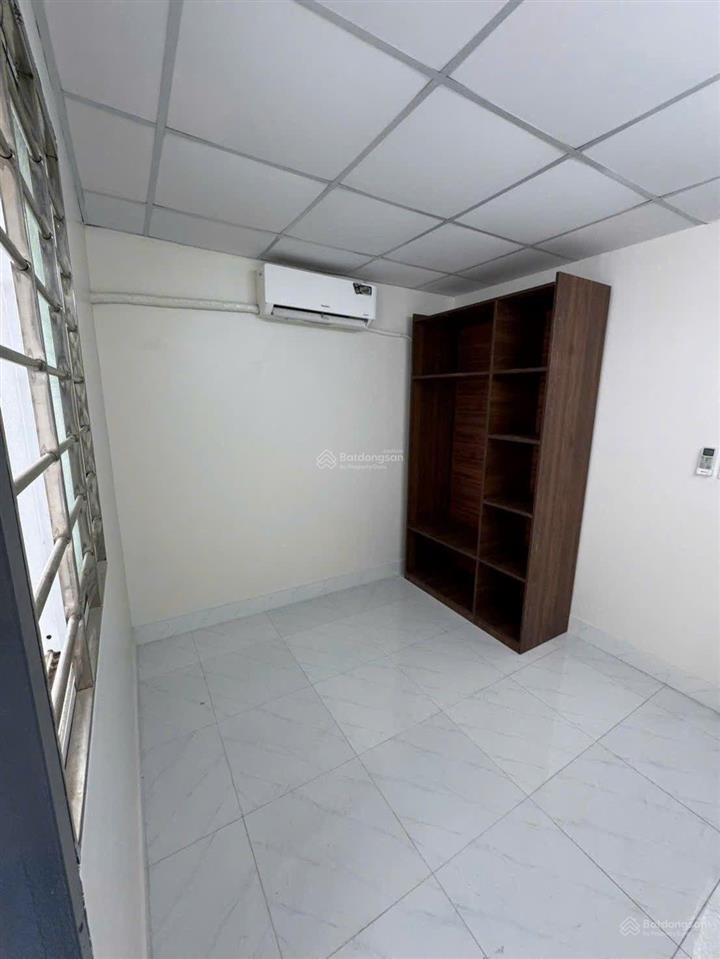 Nhà đẹp vào ở liền lê văn lương, nhà bè