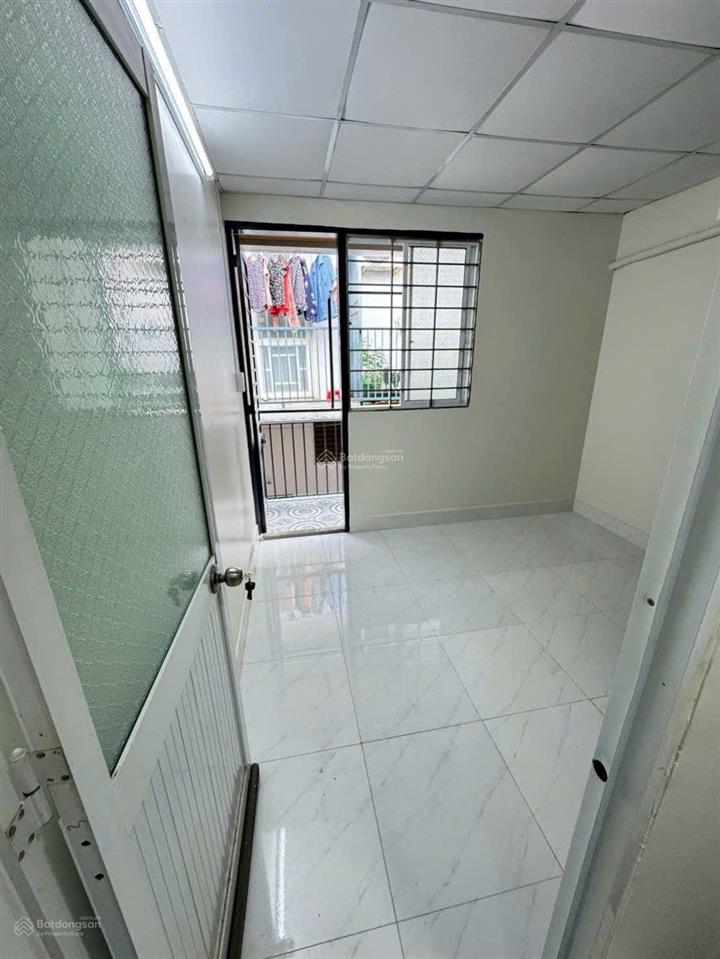 Nhà đẹp vào ở liền lê văn lương, nhà bè
