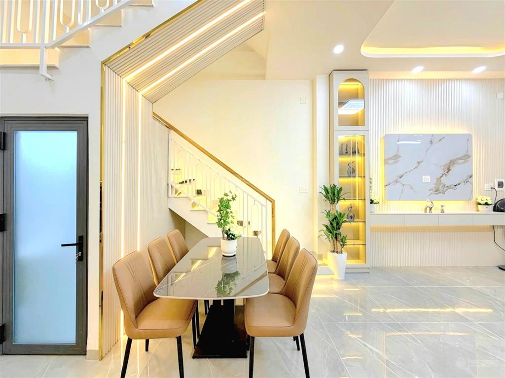 Bán nhà xây mới 100% lô nhì hẻm đường huỳnh tấn phát, nhà bè  5tỷ590  cách phú mỹ hưng 5phút