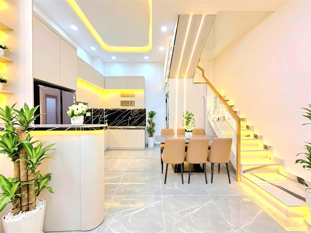 Bán nhà xây mới 100% lô nhì hẻm đường huỳnh tấn phát, nhà bè  5tỷ590  cách phú mỹ hưng 5phút