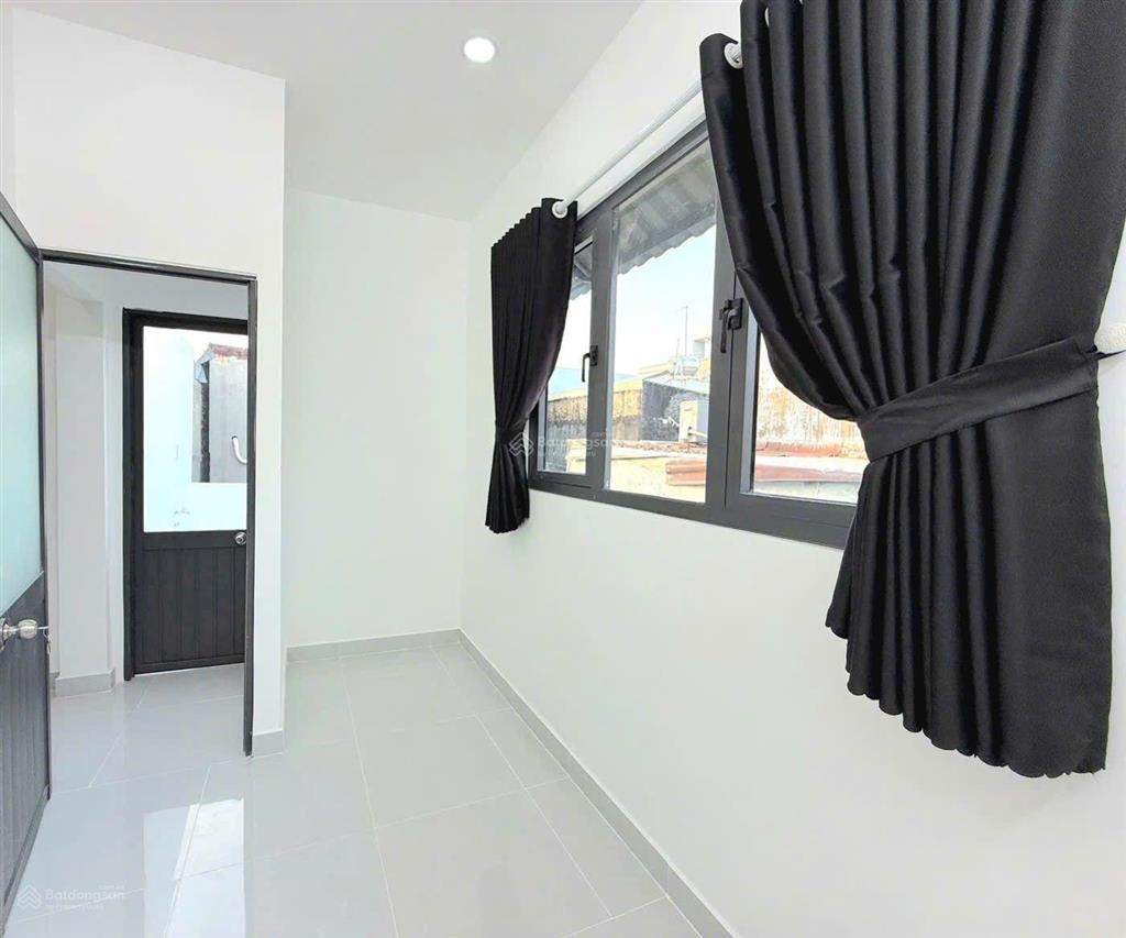 Nhà bán gần cầu phú xuân huỳnh tấn phát gần quận 7