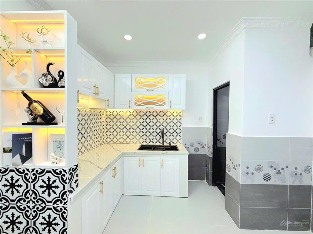 Nhà bán gần cầu phú xuân huỳnh tấn phát gần quận 7