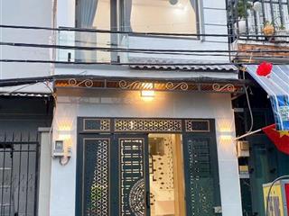 Nhà bán quận 7 mặt tiền đường 8 m. 2 tỷ 280 triệu. cạnh bên phú mỹ hưng