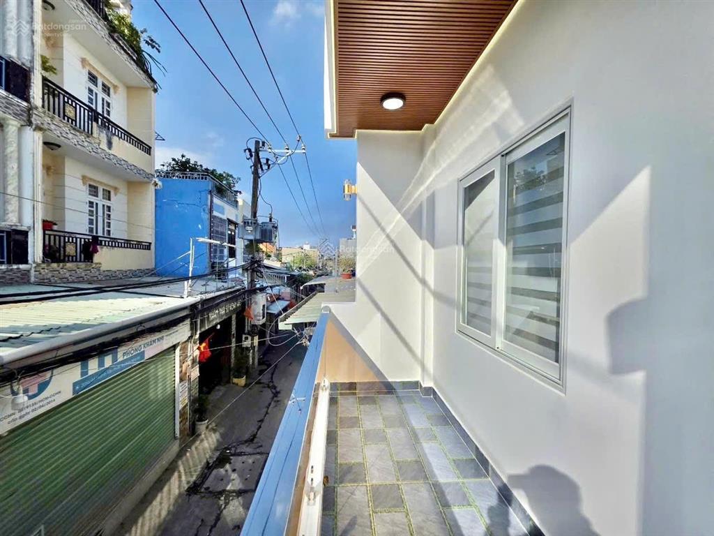 Nhà bán mặt tiền hẻm vị trí mua bán kinh doanh gần cầu phú xuân huỳnh tấn phát