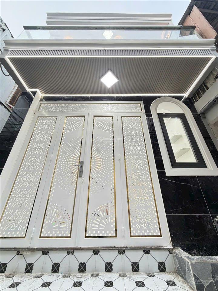 Nhà đẹp  1 lầu, full nội thất  hẻm 4m gần chợ trường học