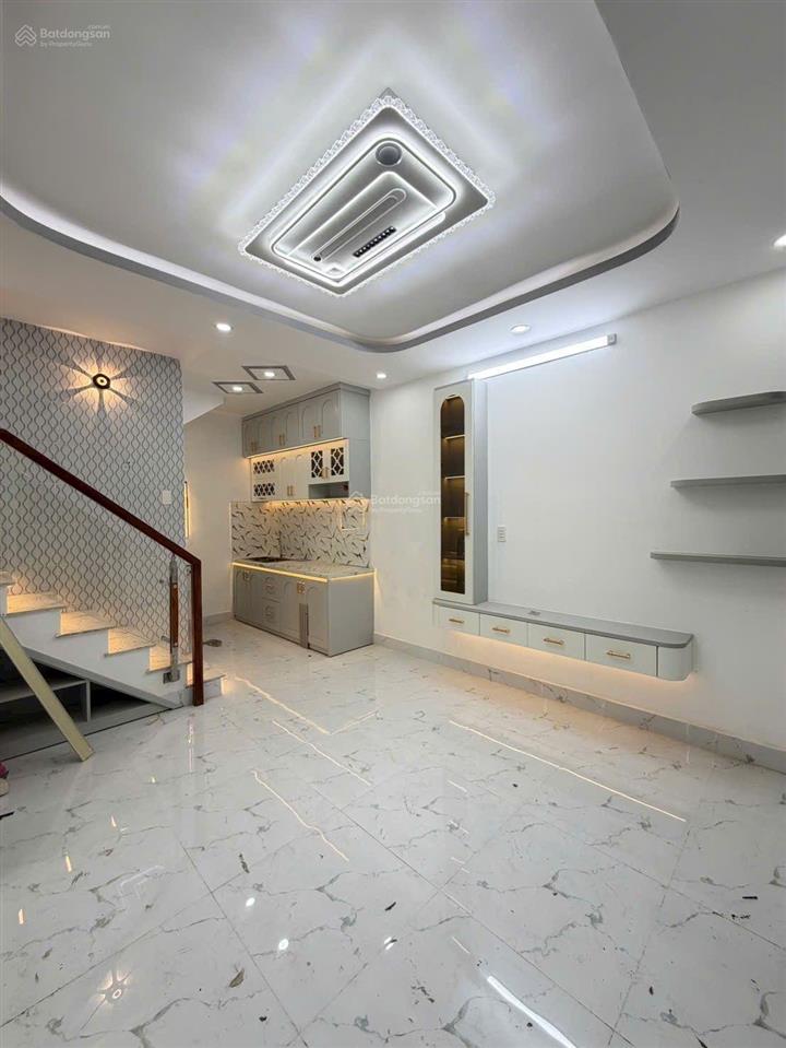 Nhà đẹp  1 lầu, full nội thất  hẻm 4m gần chợ trường học