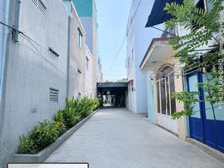 Bán đất xây chdv  gần khu nam long  6.6m x 19m  hxh  xd cao tầng  giá 7.2 tỷ