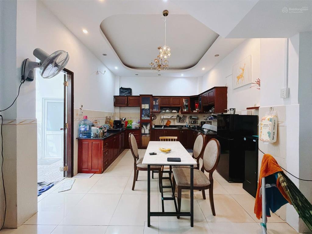 Bán nhà nguyễn thị thập, quận 7, ô tô ngủ nhà, 6.7m x 22m, 4 tầng, giá 11.99 tỷ