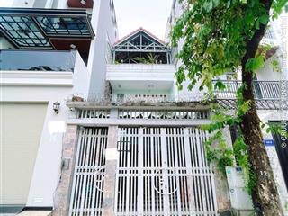 Rẻ nhất khu vực, mặt tiền đường số kdc phú mỹ, quận 7, 5m x 18m, 3 tầng, chỉ 10,x tỷ