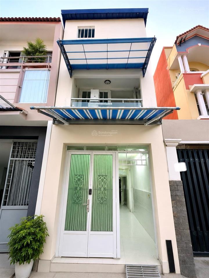 Nhà 3 tầng hxh trần xuân soạn, quận 7, 70m2, 18tr/tháng, chỉ 4.x tỷ