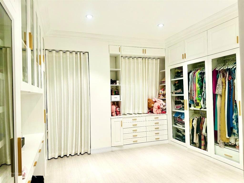 Siêu phẩm 4 tầng hẻm xe hơi ngay khu nam long, quận 7, 4.2m x 13m, full nt, chỉ 10.6 tỷ