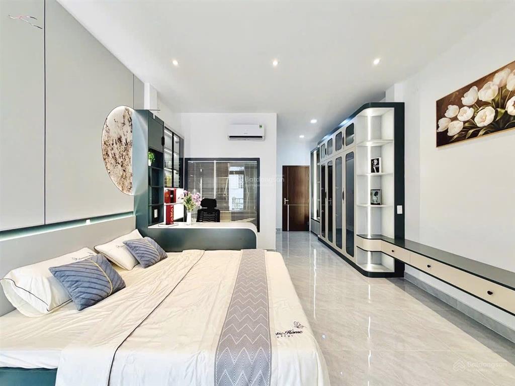 Chủ định cư bán gấp, nhà phố lâm văn bền, đường ô tô 6m, 4 tầng, 4.5m x 20m, nhỉnh 10 tỷ, full nt