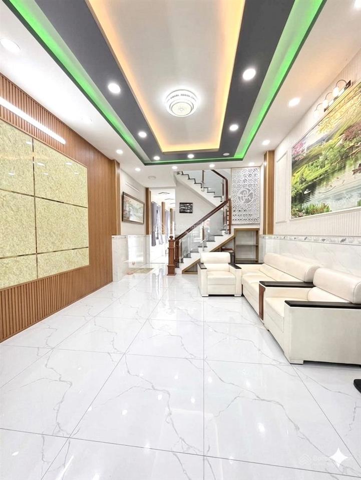 Nhà phố 2 tầng sát mt huỳnh tấn phát, quận 7, 4.6m x 22m, ô tô đổ cửa, giá 6.2 tỷ