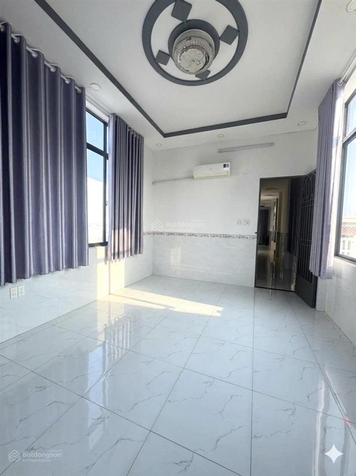 Nhà phố 2 tầng sát mt huỳnh tấn phát, quận 7, 4.6m x 22m, ô tô đổ cửa, giá 6.2 tỷ