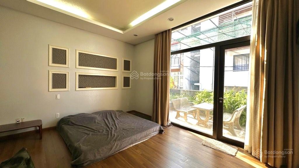 Biệt thự sân vườn khu kiều đàm, góc 2 mt đường 8m, 1 x 16m, 3 tầng, full nt cao cấp, giá 22.5 tỷ