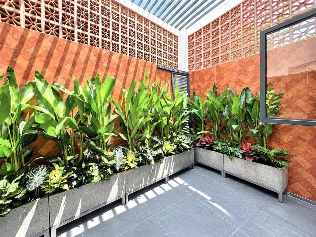 Sát mặt tiền huỳnh tấn phát, quận 7, 4.6m x 2, 2 tầng, ô tô đỗ cửa, 4pn full nt, chỉ 6.2 tỷ